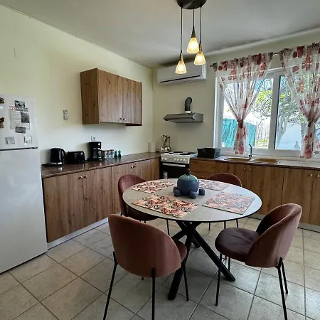 Modern Garden Escape Apt Apartment Skiathos Town