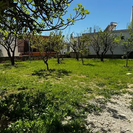 Apartmán Modern Garden Escape Apt